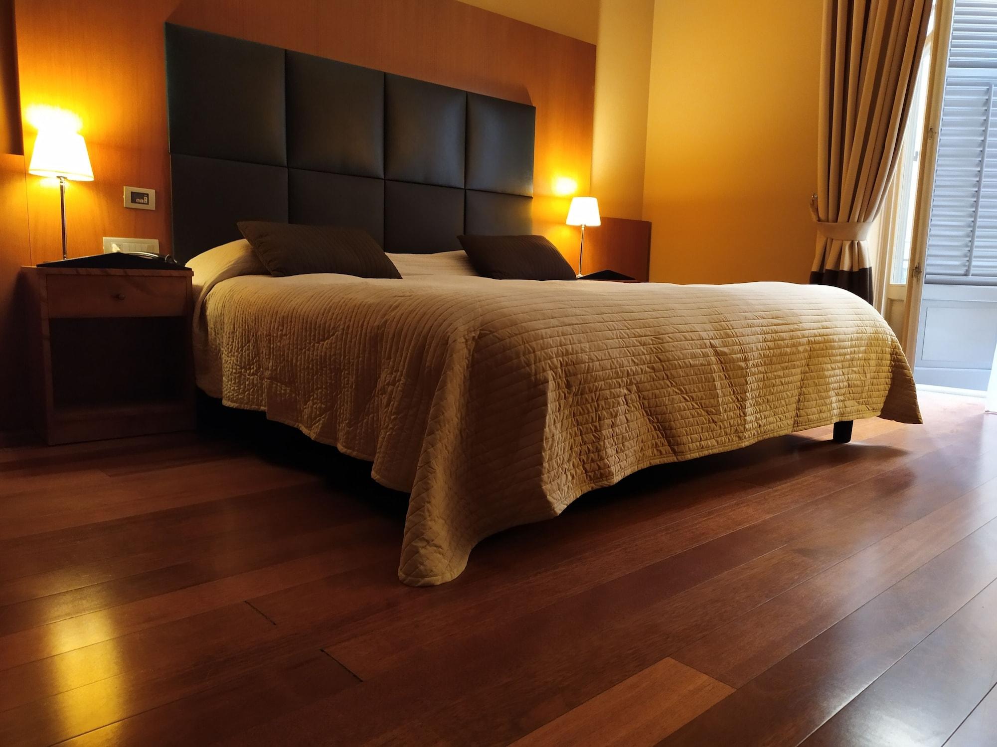 Hotel Porta Felice&Spa Palermo Esterno foto