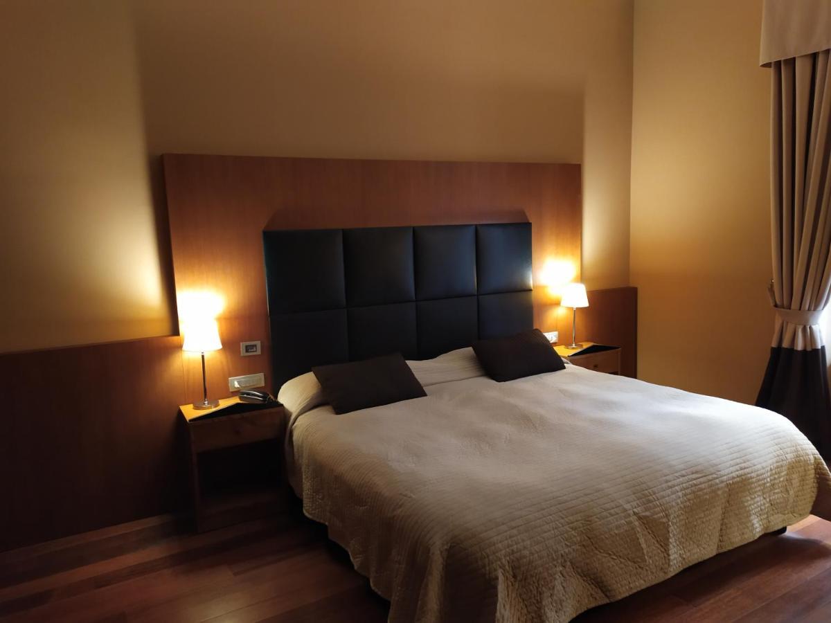 Hotel Porta Felice&Spa Palermo Esterno foto