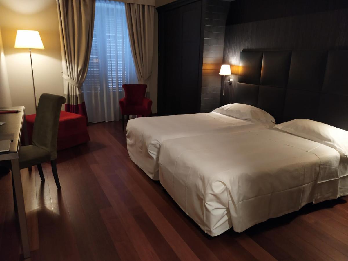 Hotel Porta Felice&Spa Palermo Esterno foto